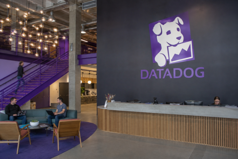 Why is Datadog stock down 18% despite a Q2 earnings beat and guidance raise?